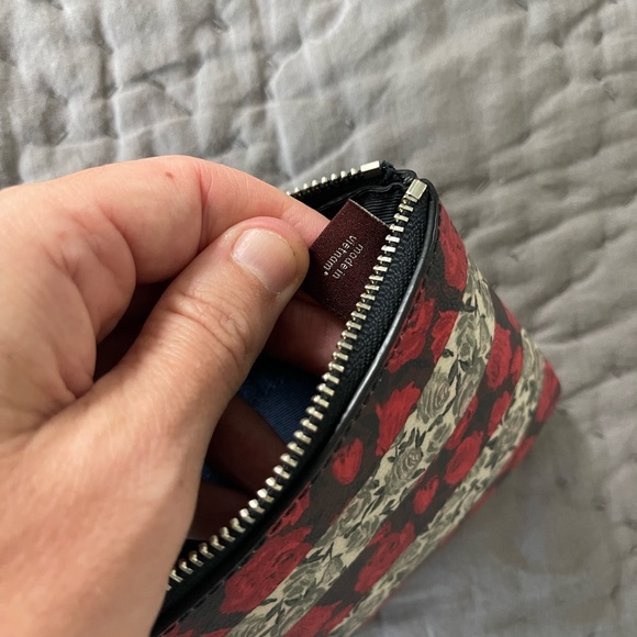 Coach Red Gray Floral Roses Striped Wristlet Black Leather Card Holder Bag - Picture 4 of 9